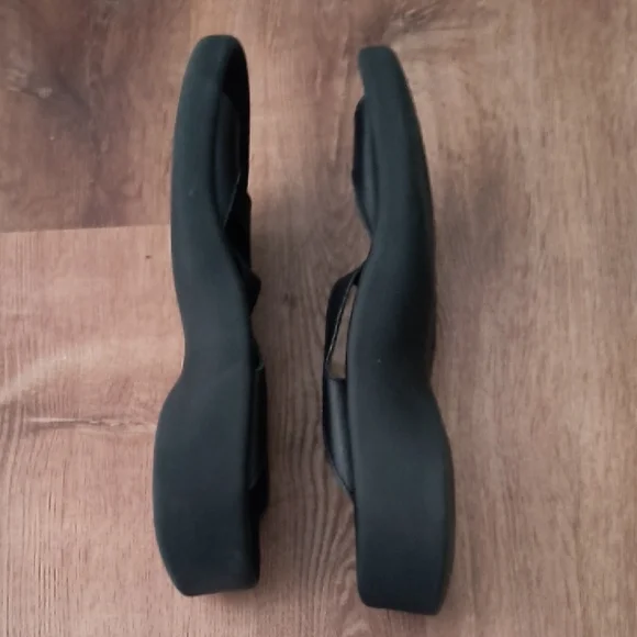 Birkenstock Tatami Black Strap Slide Sandals - Picture 3 of 6